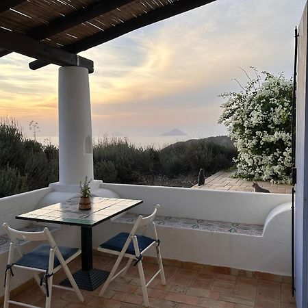 Country Houses Monte Delle Cristule Липари Екстериор снимка