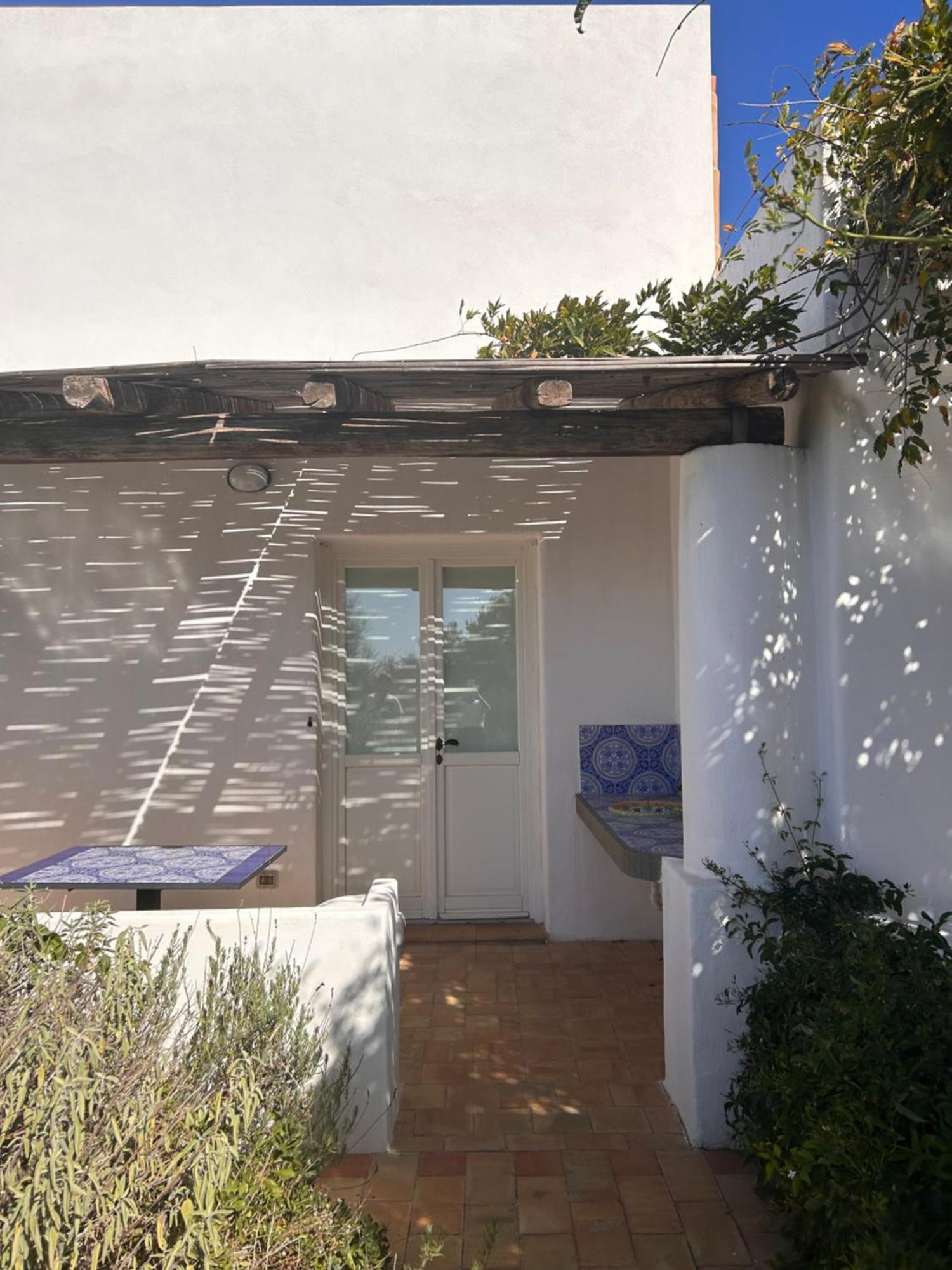 Country Houses Monte Delle Cristule Липари Екстериор снимка