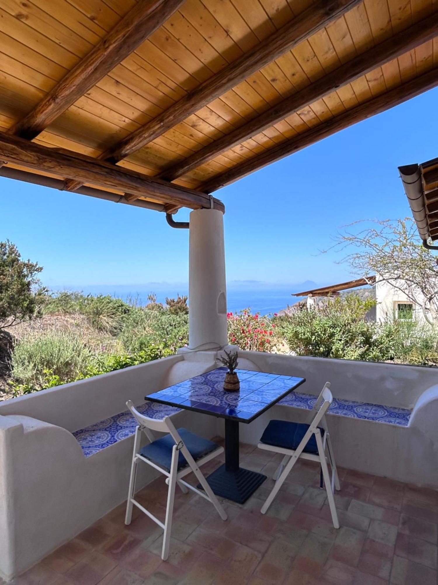 Country Houses Monte Delle Cristule Липари Екстериор снимка